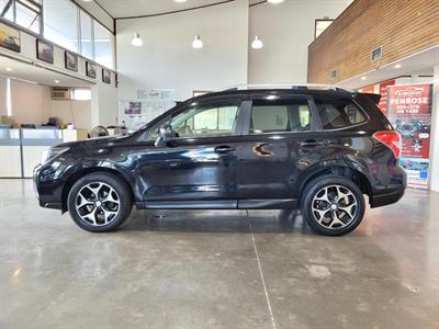 2015 Subaru Forester - Thumbnail