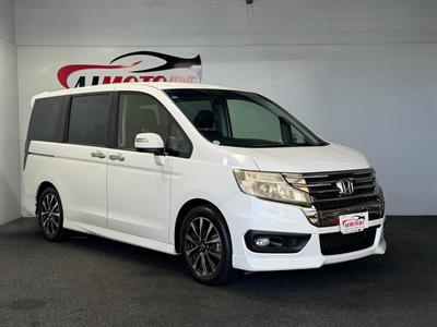 2013 Honda STEPWAGON - Thumbnail