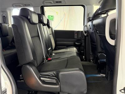 2013 Honda STEPWAGON - Thumbnail