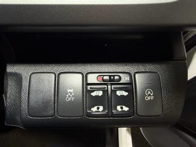 2013 Honda STEPWAGON - Thumbnail