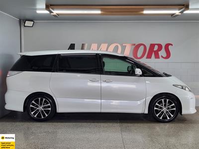 2015 Toyota Estima - Thumbnail