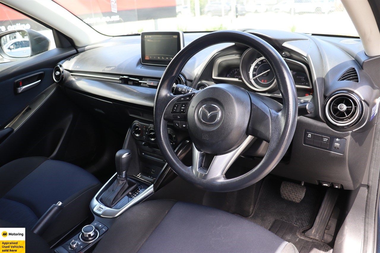 2016 Mazda Demio