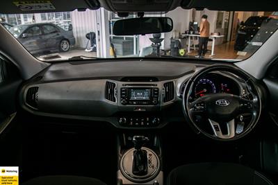 2015 Kia Sportage - Thumbnail