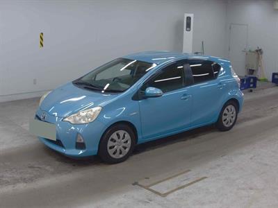 2012 Toyota Aqua - Thumbnail