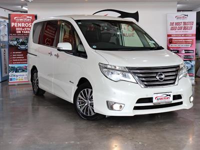 2015 Nissan Serena - Thumbnail