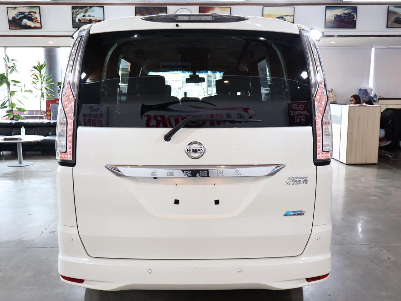 2015 Nissan Serena