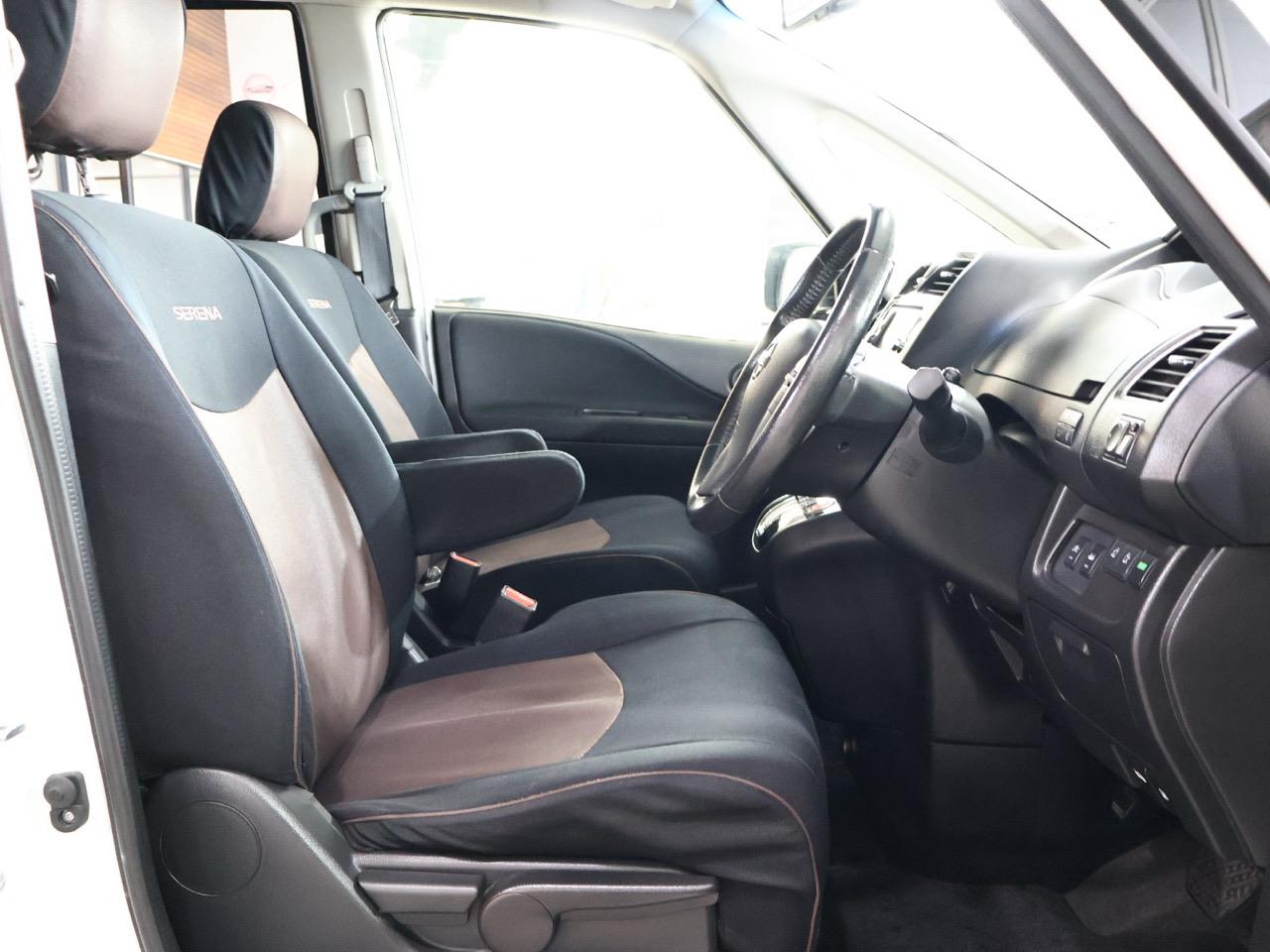 2015 Nissan Serena