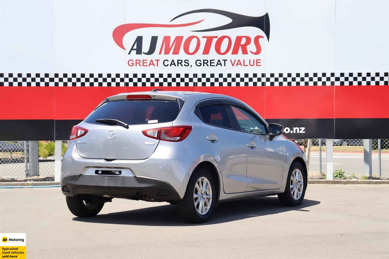 2014 Mazda Demio
