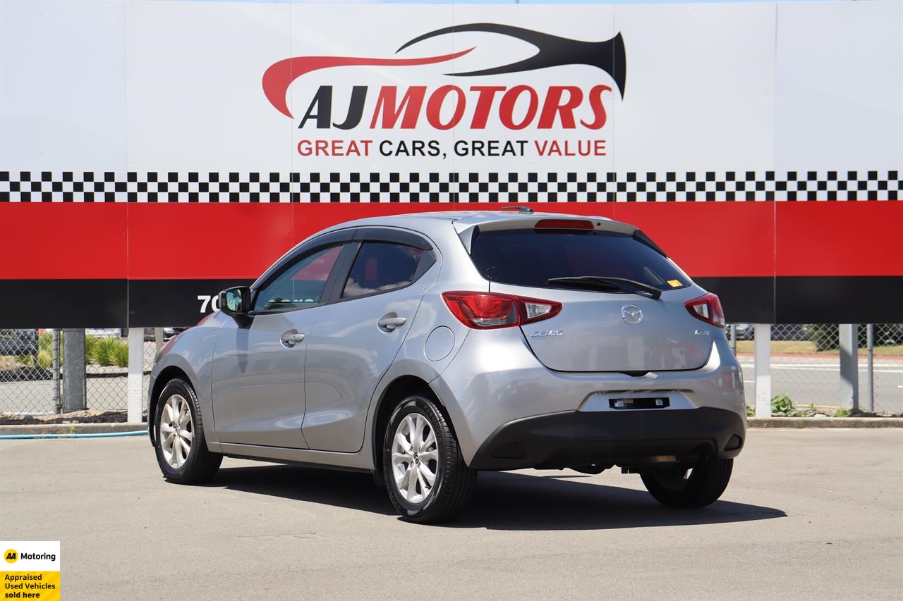 2014 Mazda Demio
