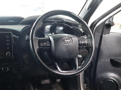 2021 Toyota HILUX - Thumbnail