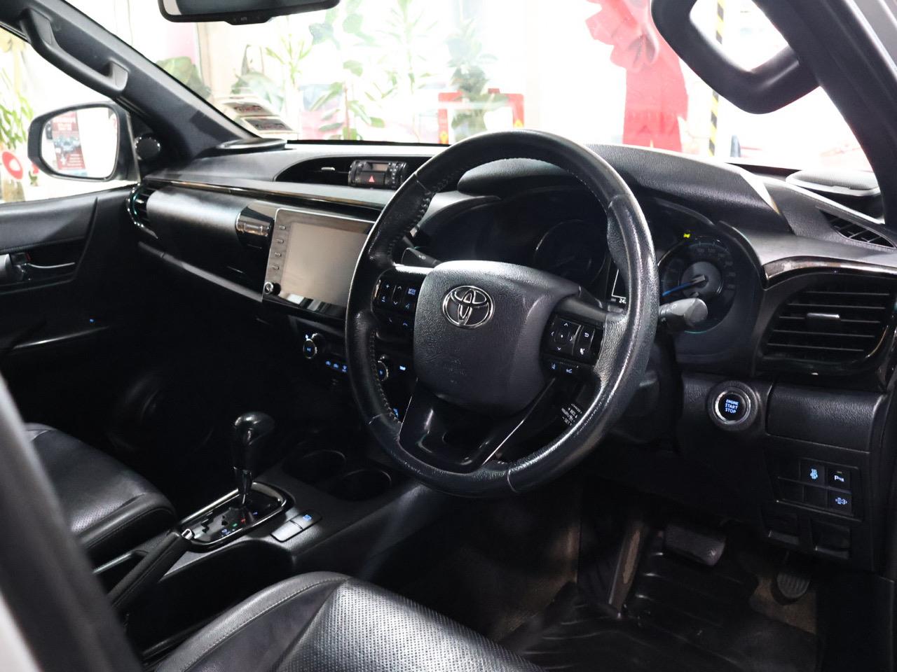 2021 Toyota HILUX