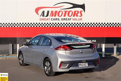 2022 Hyundai IONIQ - Thumbnail