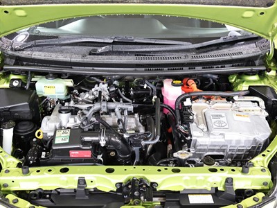 2015 Toyota Aqua - Thumbnail