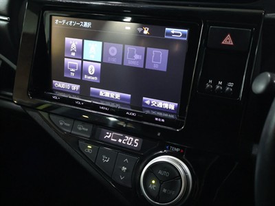 2015 Toyota Aqua - Thumbnail