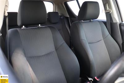 2012 Suzuki Swift - Thumbnail