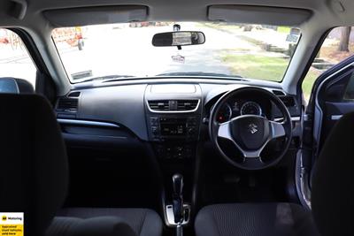 2012 Suzuki Swift - Thumbnail