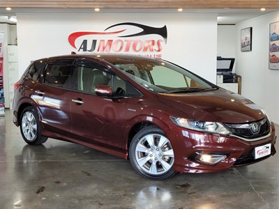 2015 Honda Jade - Thumbnail