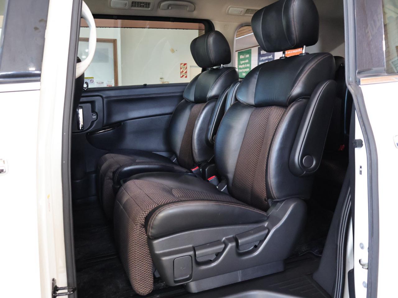 2012 Nissan Elgrand