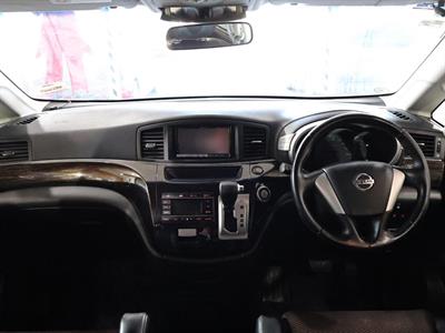 2012 Nissan Elgrand - Thumbnail