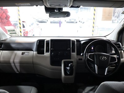 2019 Toyota Hiace - Thumbnail