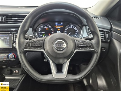 2022 Nissan X-Trail - Thumbnail