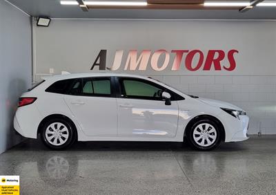 2020 Toyota Corolla - Thumbnail