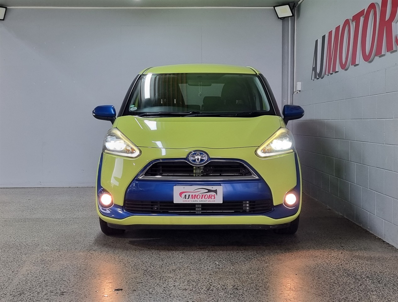 2016 Toyota Sienta