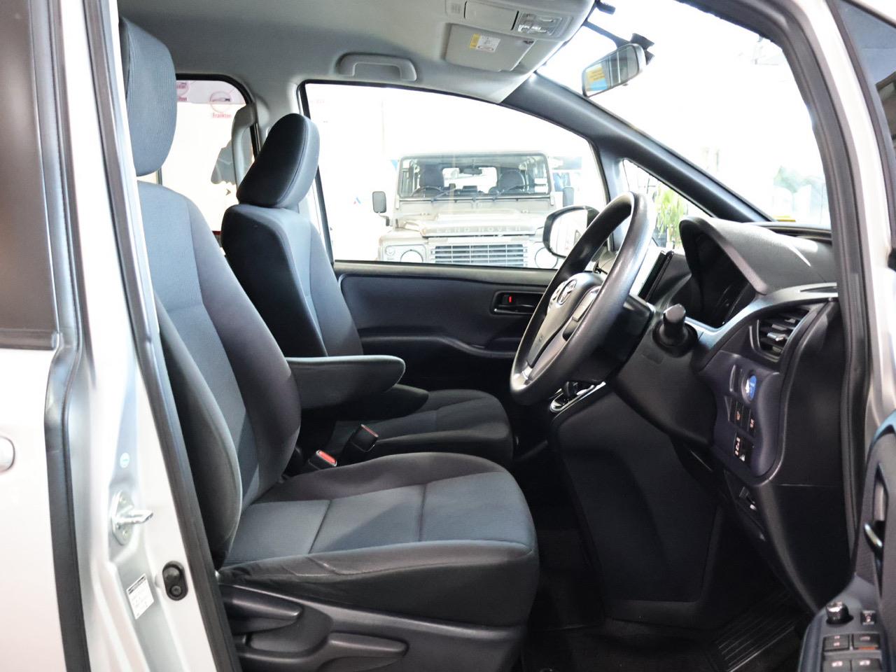 2015 Toyota Noah