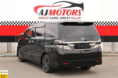 2012 Toyota Vellfire - Thumbnail