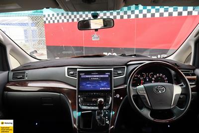 2012 Toyota Vellfire - Thumbnail