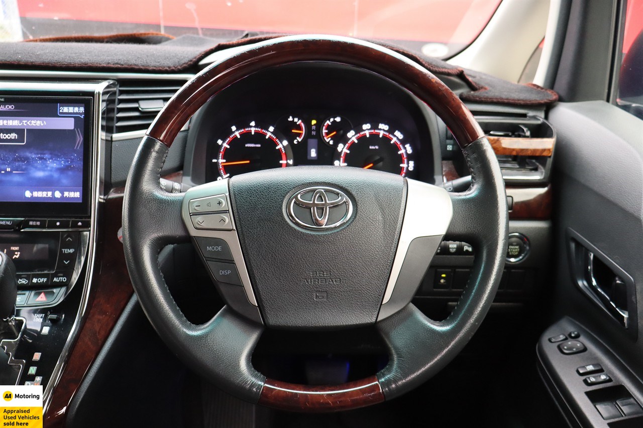 2012 Toyota Vellfire