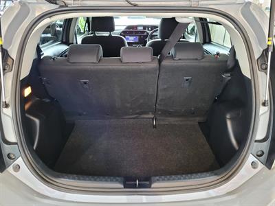 2020 Toyota Aqua - Thumbnail