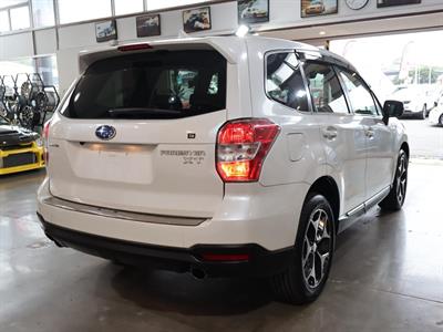 2014 Subaru Forester - Thumbnail
