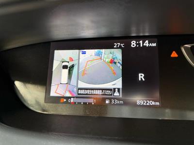 2017 Nissan Serena - Thumbnail