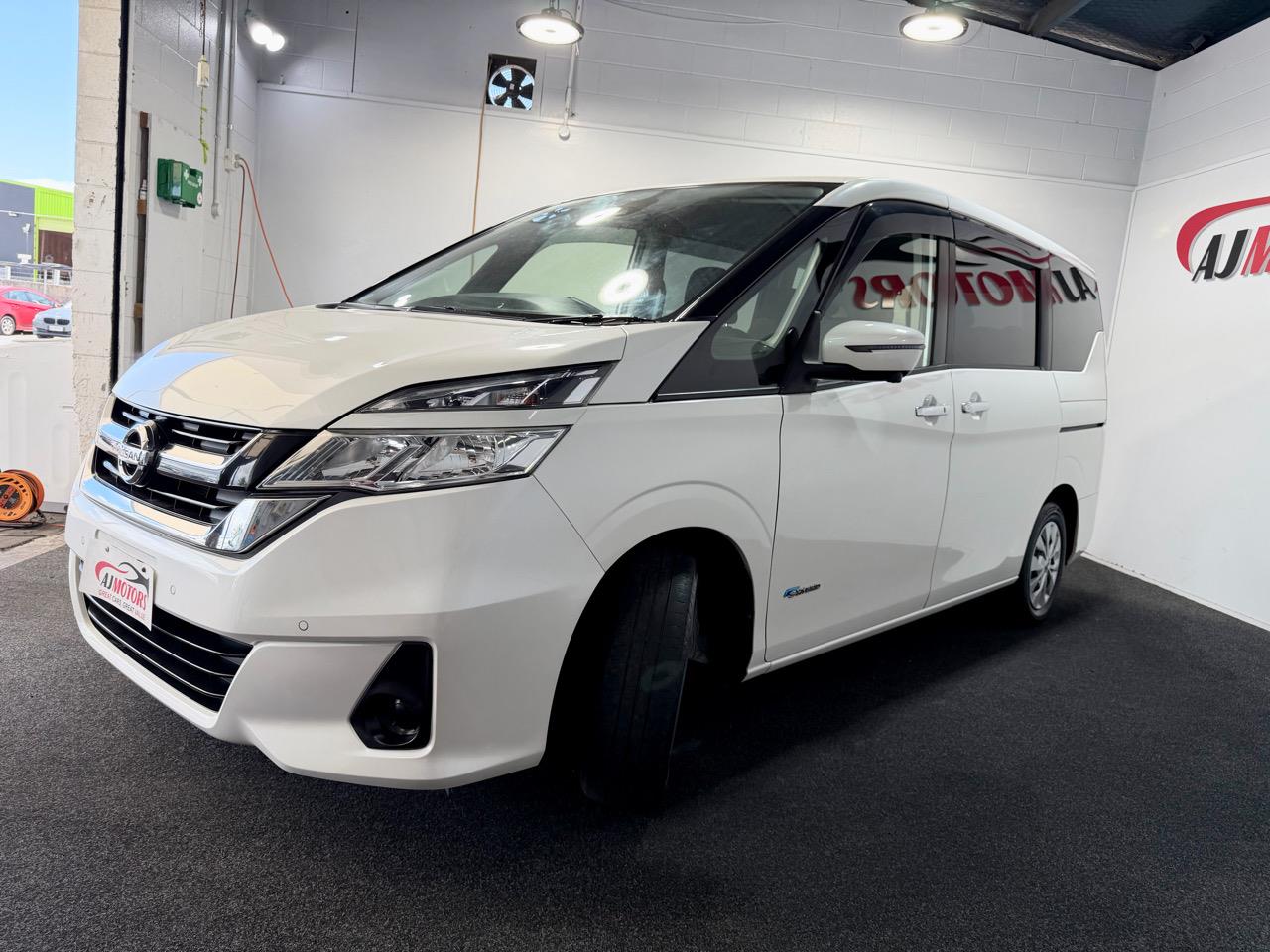 2017 Nissan Serena