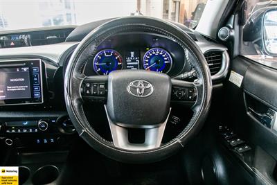 2016 Toyota HILUX - Thumbnail