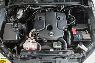 2016 Toyota HILUX - Thumbnail