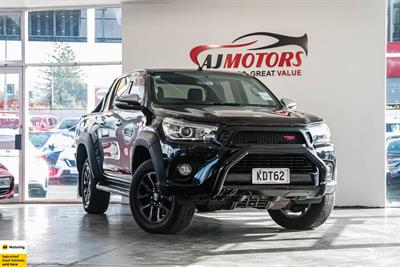 2016 Toyota HILUX - Thumbnail