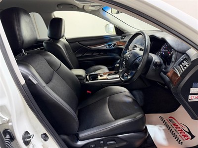 2014 Nissan Fuga - Thumbnail