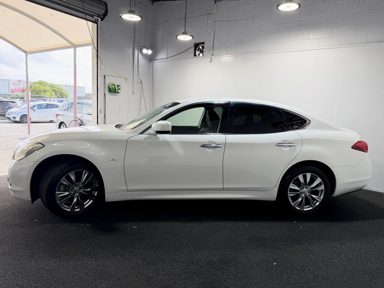 2014 Nissan Fuga