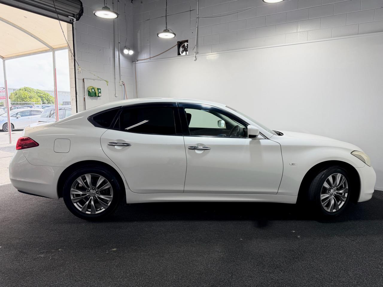 2014 Nissan Fuga