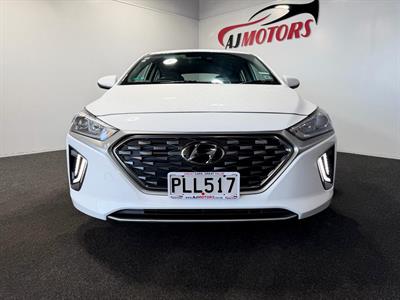 2022 Hyundai IONIQ - Thumbnail