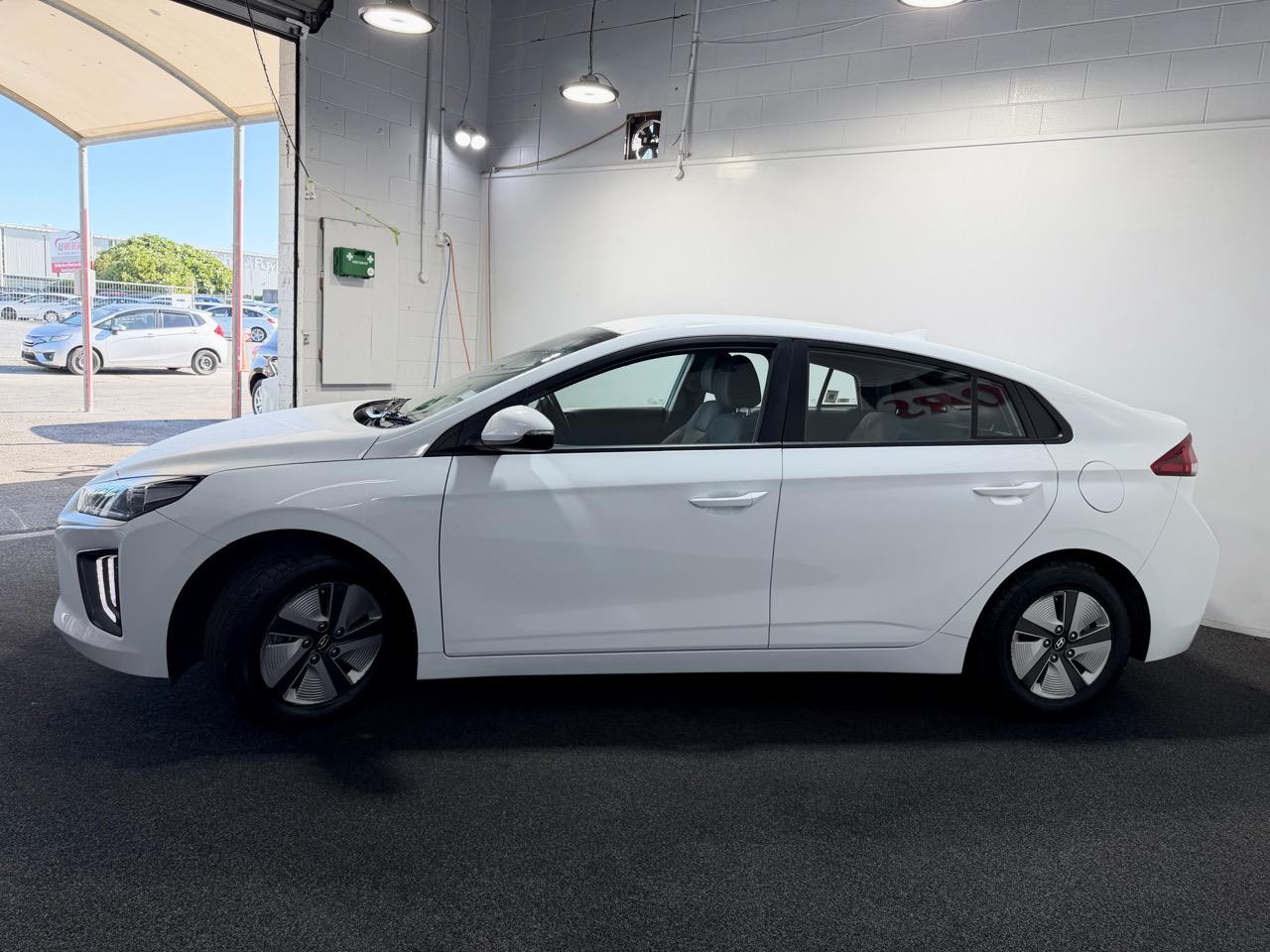 2022 Hyundai IONIQ