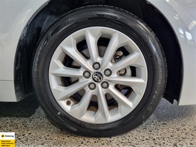 2020 Toyota Corolla - Thumbnail