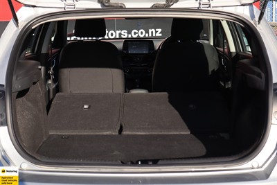 2022 Hyundai i30 - Thumbnail