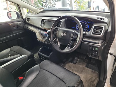 2016 Honda Odyssey - Thumbnail