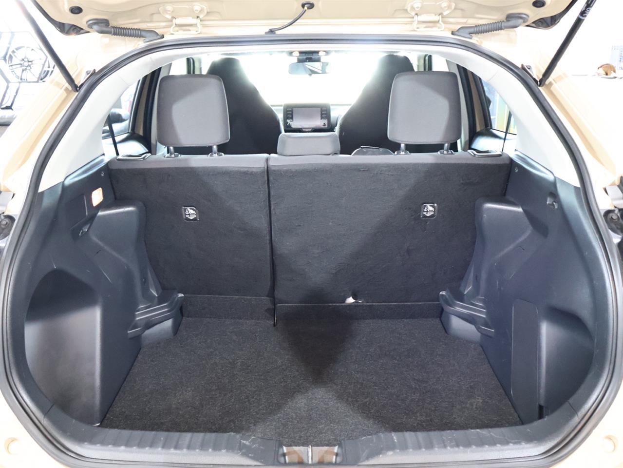 2021 Toyota YARIS CROSS