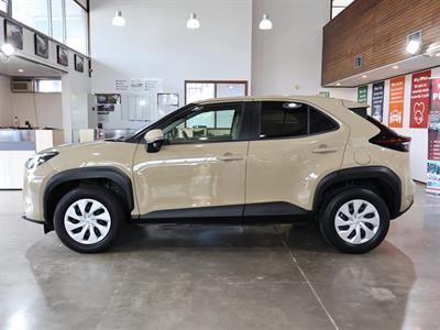 2021 Toyota YARIS CROSS - Thumbnail