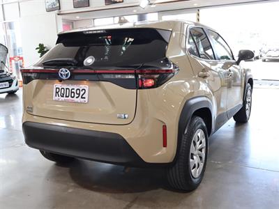 2021 Toyota YARIS CROSS - Thumbnail