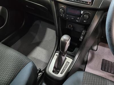 2014 Suzuki Swift - Thumbnail